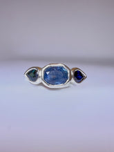 Load image into Gallery viewer, MORAINE SAPPHIRE RING 9CT WHITE GOLD