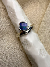 Load image into Gallery viewer, ATOLL OPAL STERLING SILVER RING