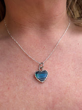 Load image into Gallery viewer, HEART SPLICE OPAL PENDANT WITH CHAIN