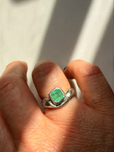 Load image into Gallery viewer, Henrietta Emerald Silver Ring