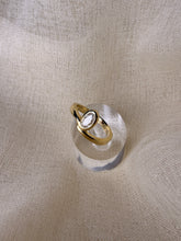 Load image into Gallery viewer, Arriva Diamond Engagement Ring
