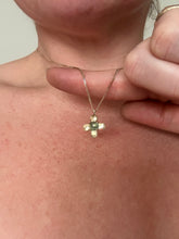 Load image into Gallery viewer, Petal Sapphire Pendant &amp; Chain
