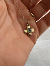 Load image into Gallery viewer, Petal Sapphire Pendant &amp; Chain
