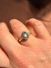 Load image into Gallery viewer, Lumi 9ct Gold Star Sapphire Ring
