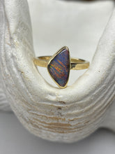 Load image into Gallery viewer, Playa Sunset Opal and 9ct Gold Ring
