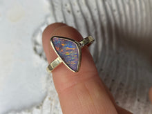 Load image into Gallery viewer, Playa Sunset Opal and 9ct Gold Ring
