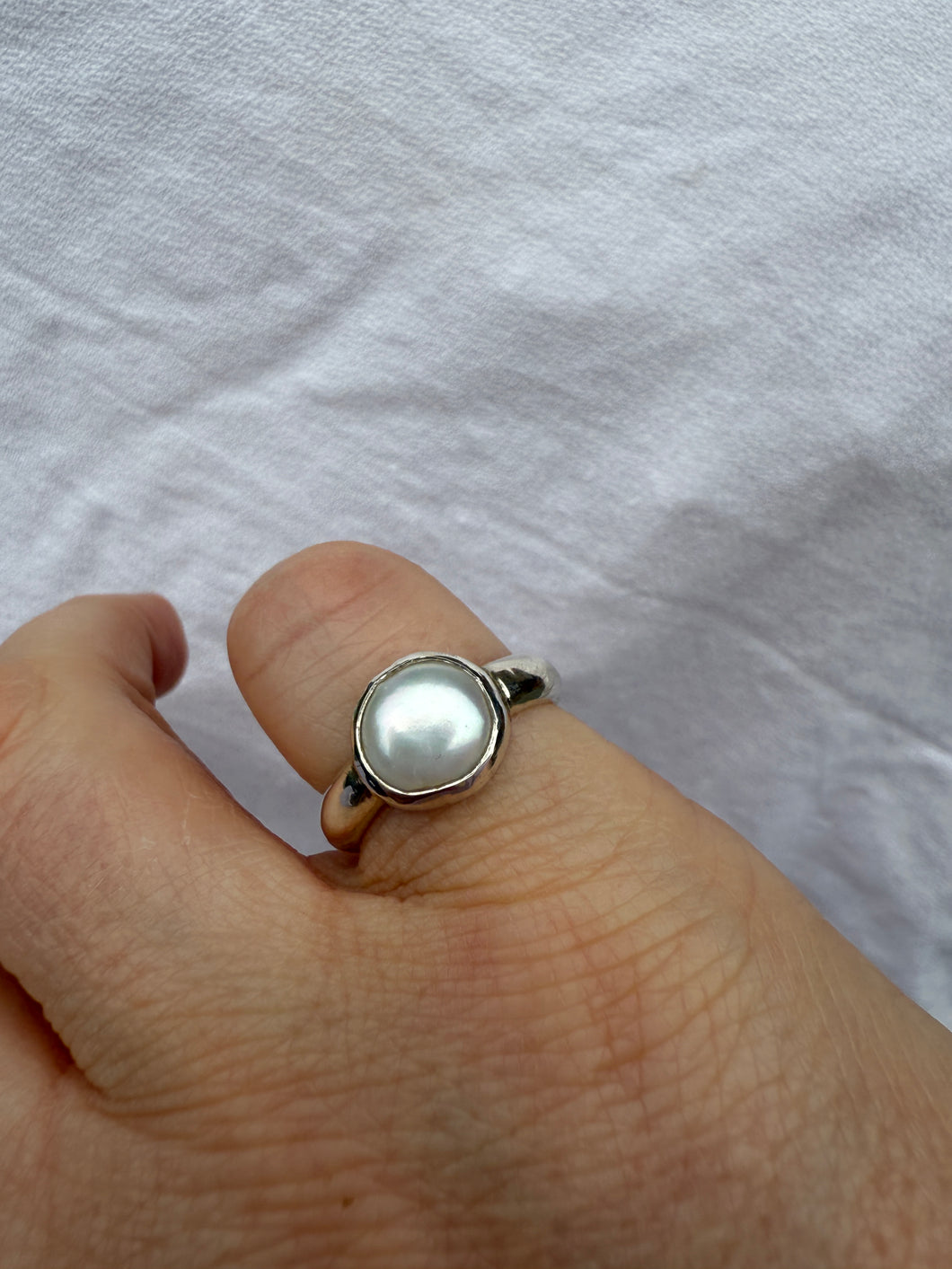 Classic Pearl Silver ring