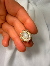 Load image into Gallery viewer, STARIA Sapphire &amp; Solid 9ct gold Ring
