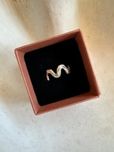 Load image into Gallery viewer, Wavy Baby Silver Ring
