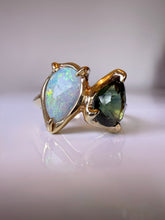 Load image into Gallery viewer, TOI ET MOI AUSTRALIANA 9CT GOLD RING
