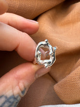Load image into Gallery viewer, FREEDOM FLOW STERLING SILVER RING
