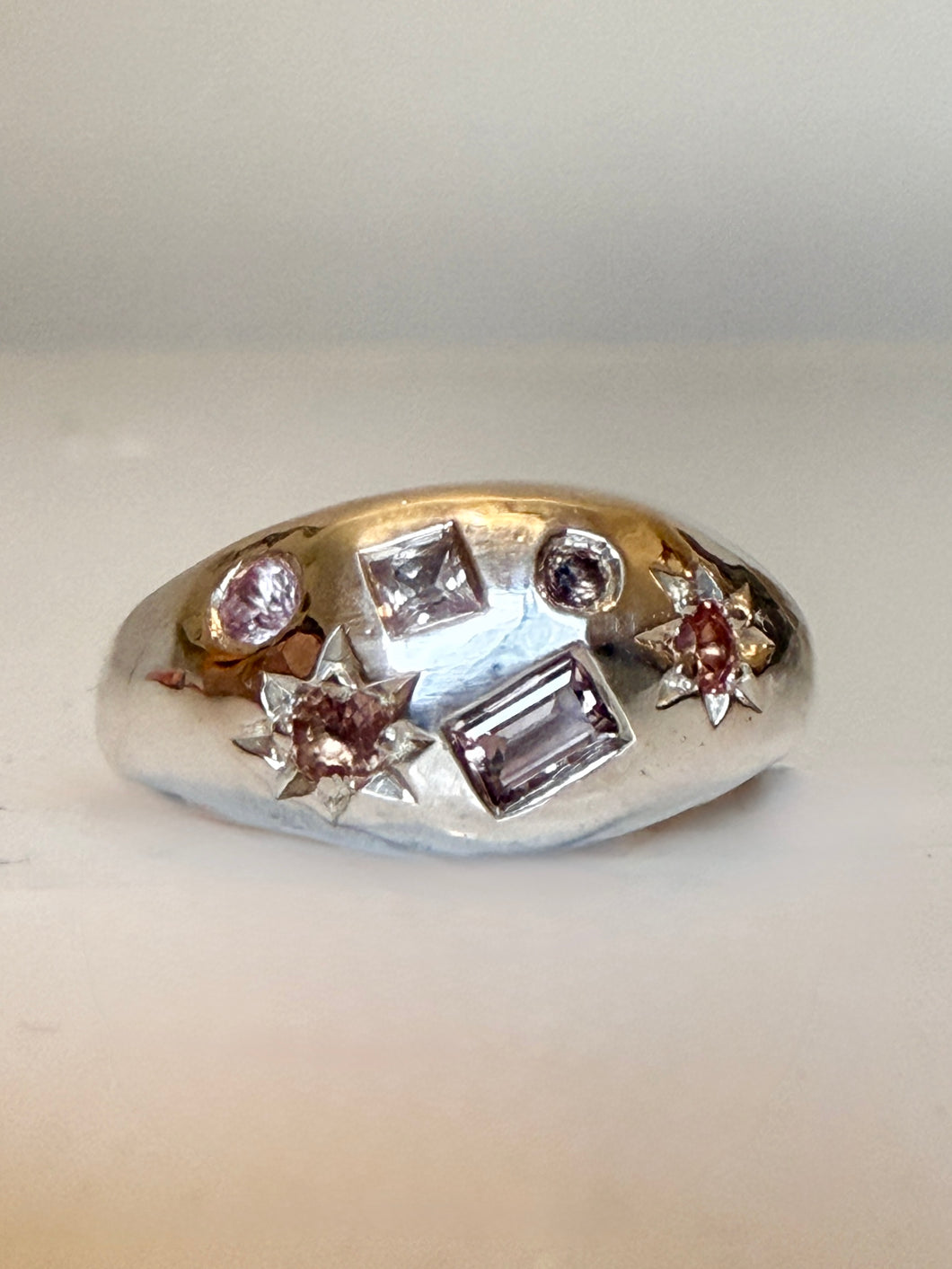 SMOKESHOW BLUSH SAPPHIRE SILVER SIGNET