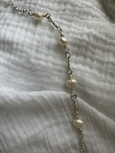 Load image into Gallery viewer, In A Twist Pearl Bracelet
