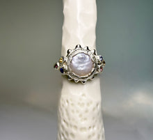 Load image into Gallery viewer, ANEMONE SILVER &amp; PEARL RING
